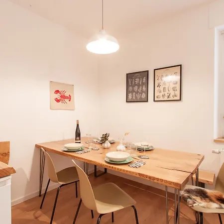 Apartment 100m2 Mit Terrasse Nahe Residenz Und Altstadt